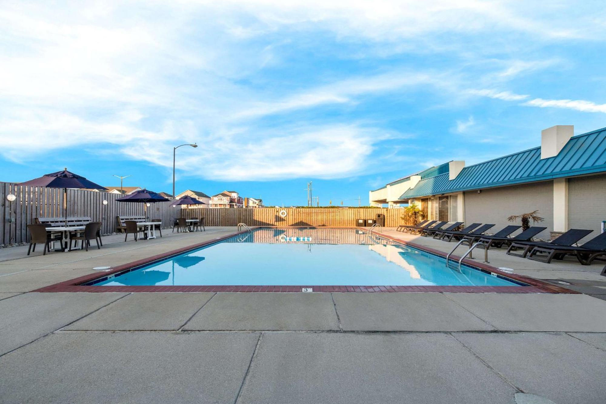 Comfort Inn On The Ocean Kill Devil Hills Exterior foto